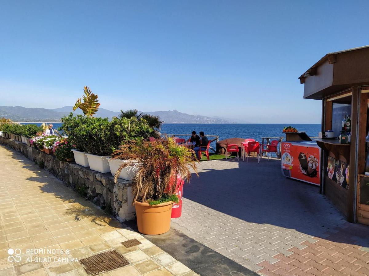 Casa Vacanze I Mori Mascali Exterior photo
